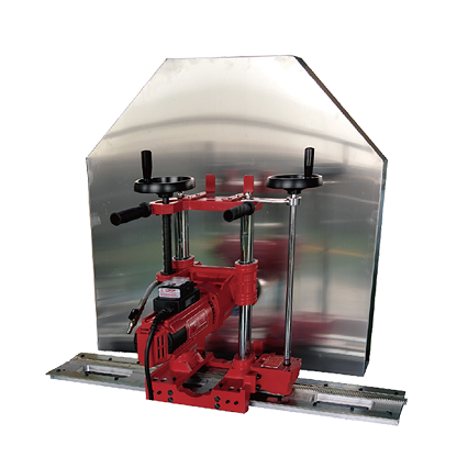 夏季操作墻壁切割機(jī)需要注意事項(xiàng)！